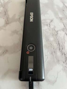Epson WorkForce ES-60W Wireless Portable Sheet-fed Document Scanner